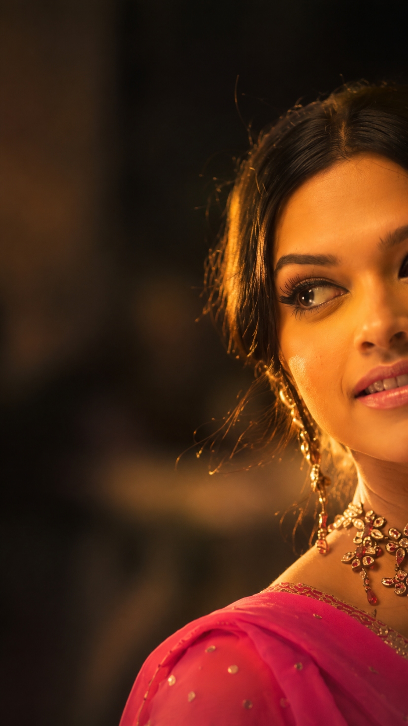 Golden hour half face AI portrait example for women in traditional outfit
